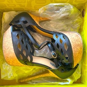 Black Charlotte Russe Heels